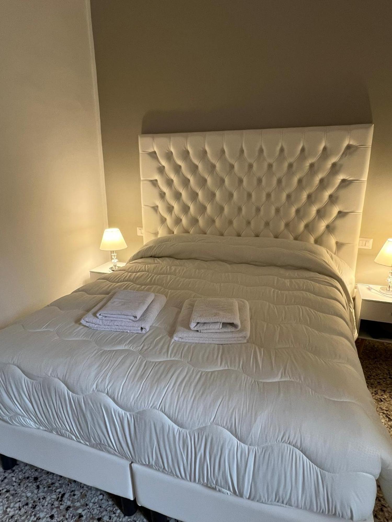 Luxury Room Anelli Center Of Roma Экстерьер фото